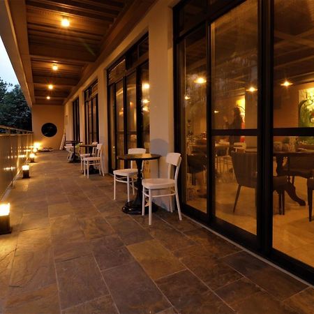 Mtny Hotel تشوشان المظهر الخارجي الصورة